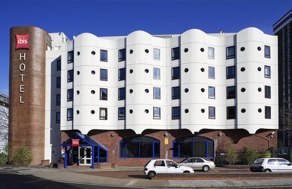 Hotel Ibis Portsmouth Exterior foto